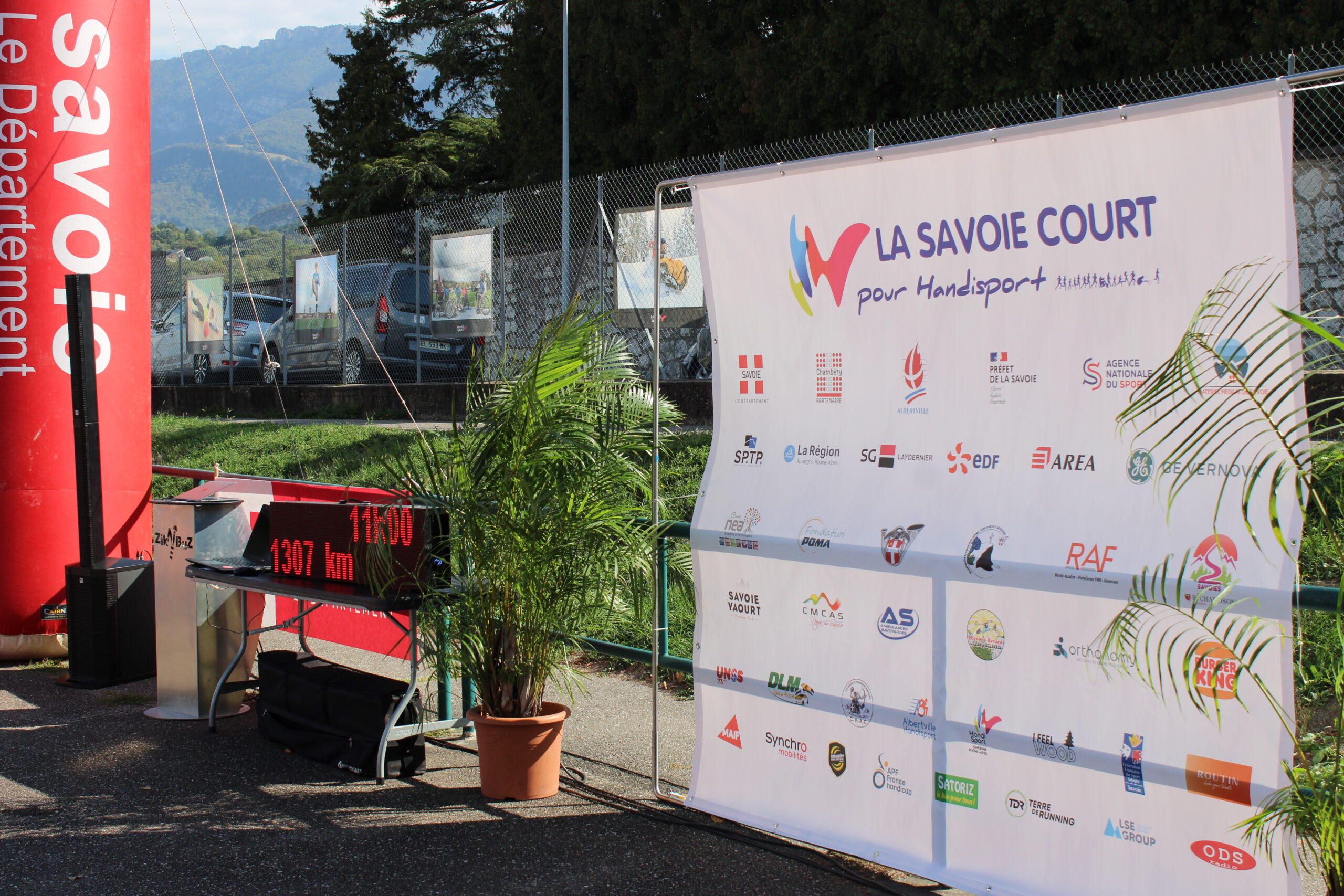 La Savoie Court